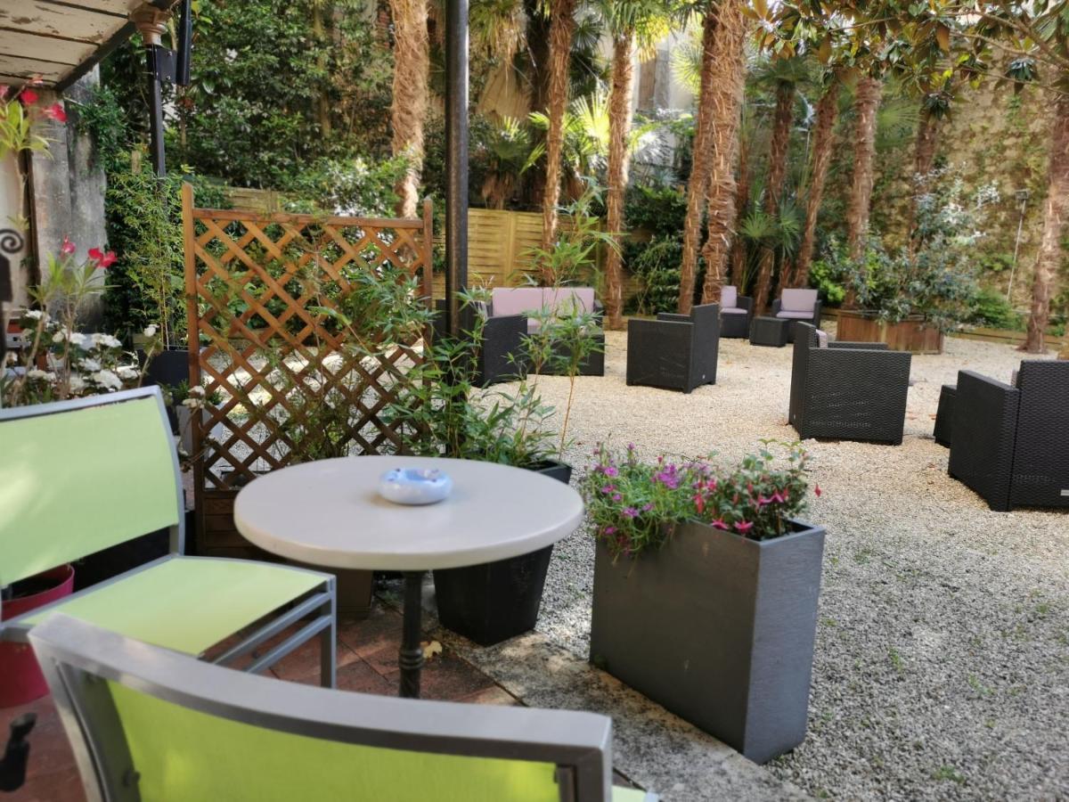 Le St Vincent Hotel Roquefort  Eksteriør billede